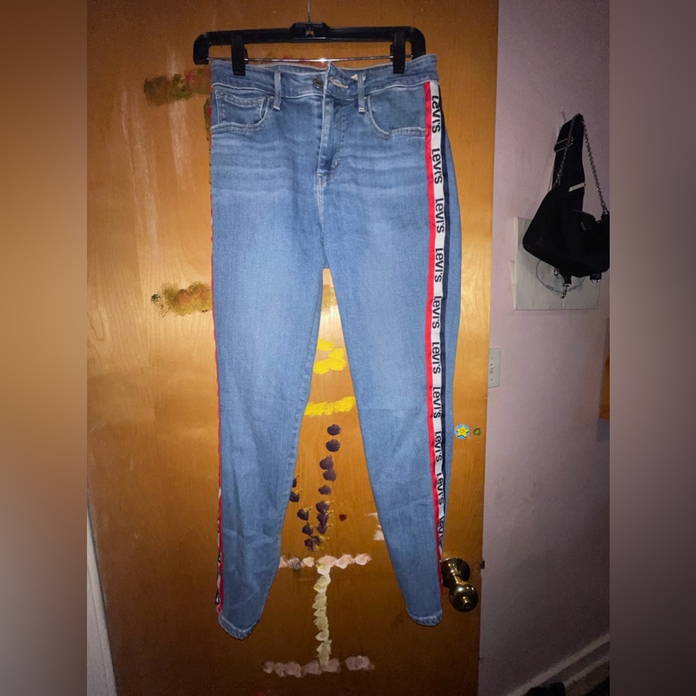 Levi’s